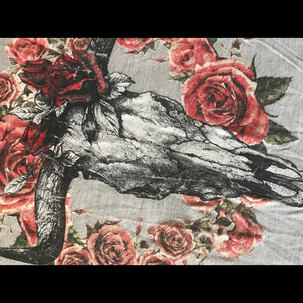 Skull and flowers tank top